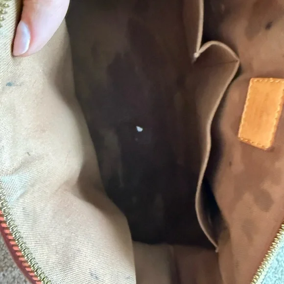 Louis Vuitton Monogram Tivoli PM - Picture 5 of 7